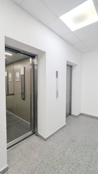 1 min Metrou Mihai Bravu Bloc 2021, Garsoniera 38 mp Centrala, Ctr ANAF
